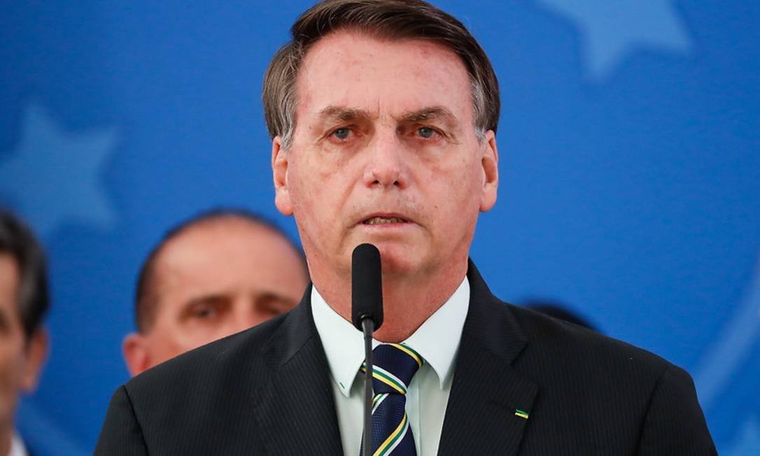 “Vou interferir. Ponto final.”, disse Bolsonaro em reunião ministerial
