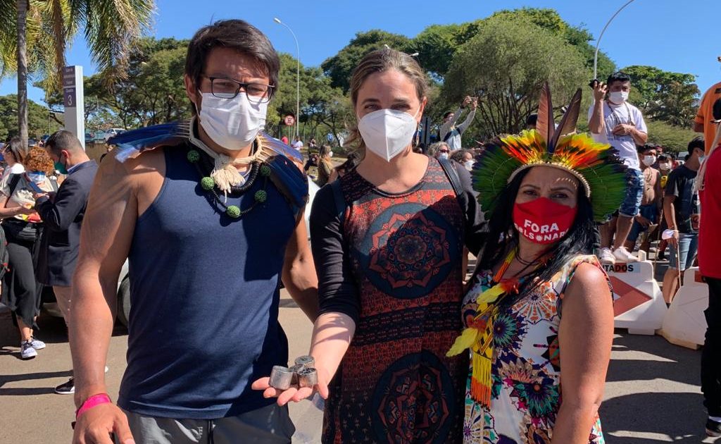 Bancada do PSOL e Joenia Wapichana representam contra governador do DF por repressão à indígenas