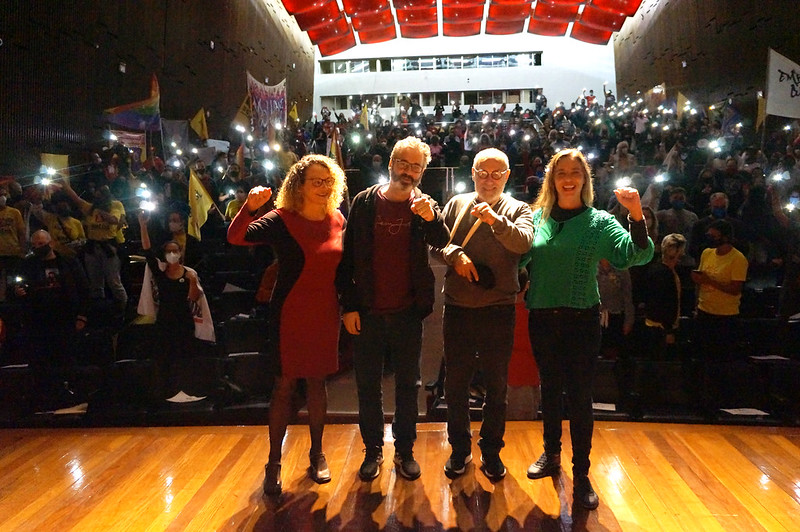 Plenária dos mandatos de Fernanda e Luciana: mais de 350 pessoas unidas para transformar o #EleNão em #BolsonaroNuncaMais