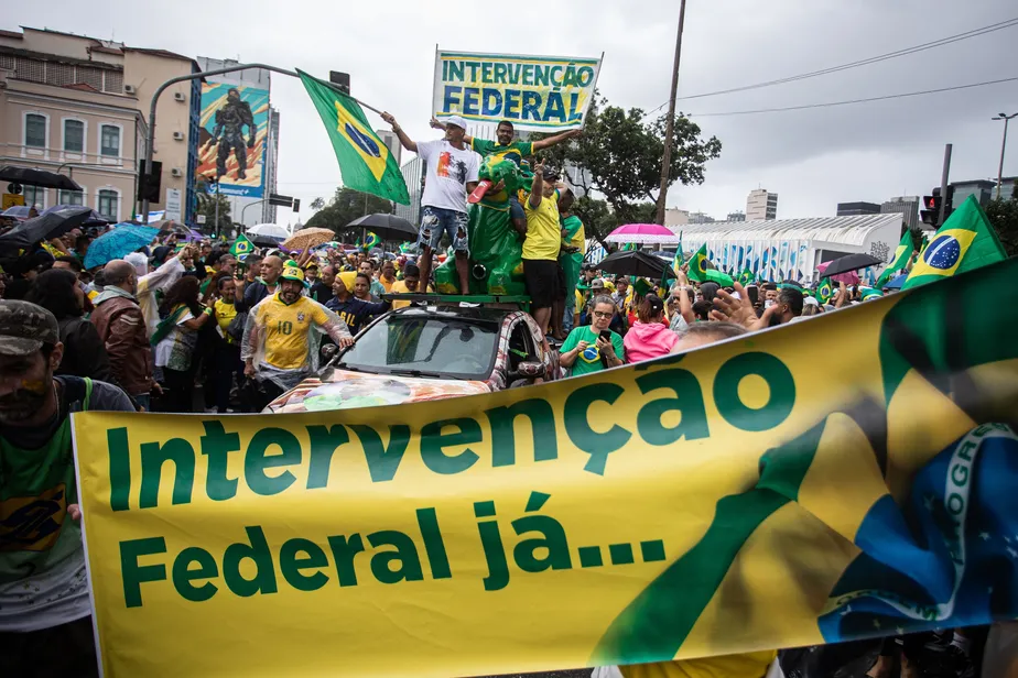 Fernanda Melchionna, junto com a bancada do PSOL na Câmara, solicita que STF investigue empresários que financiam atos antidemocráticos